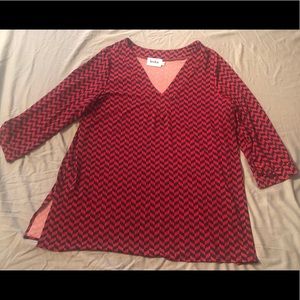 Leota patterned top. Only worn once. No signs of wear.